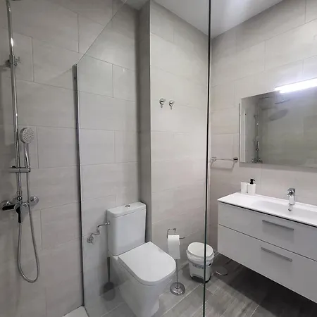 Lujan Perez 44 شقة *