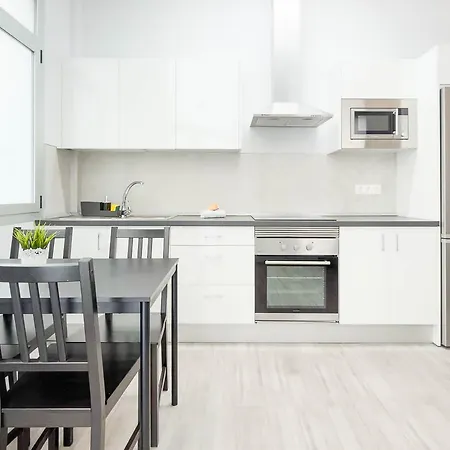 Lujan Perez 44 شقة *